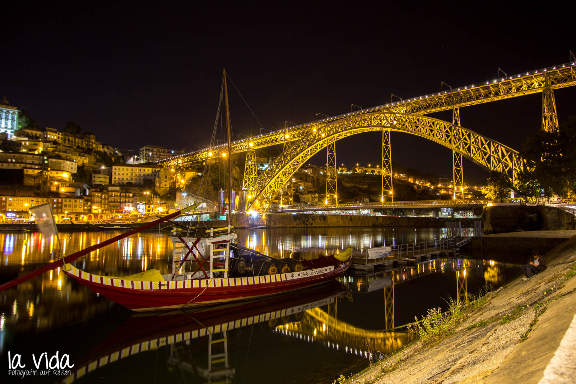 Nachts_Porto_Brücke